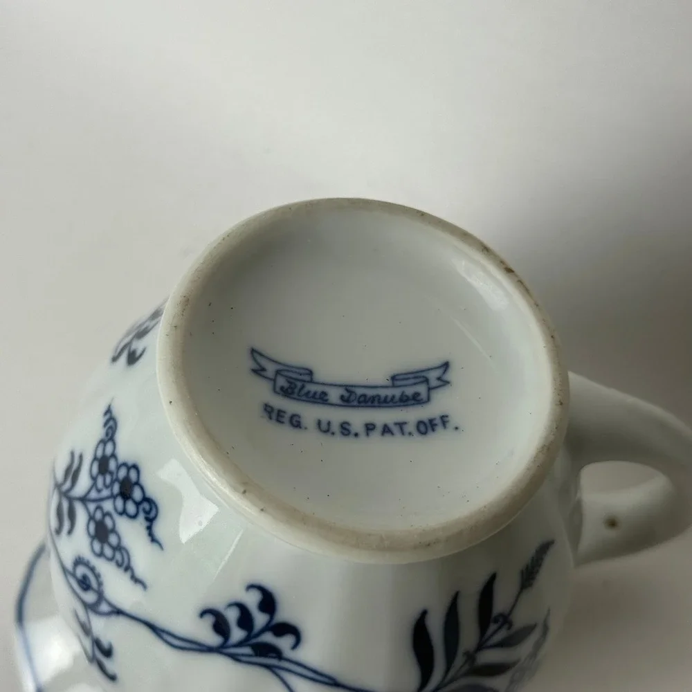 Blue Danube Creamer and Sugar Bowl Lid Set Blue White Floral Onion Pattern